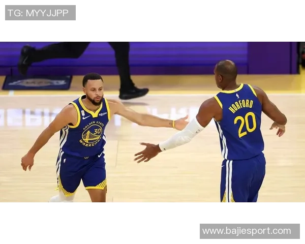 库里赞霍福德篮球智商高经验丰富能灵活适应阵容提升球队化学反应 库里赞霍福德篮球智商高经验丰富能灵活适应阵容提升球队化学反应