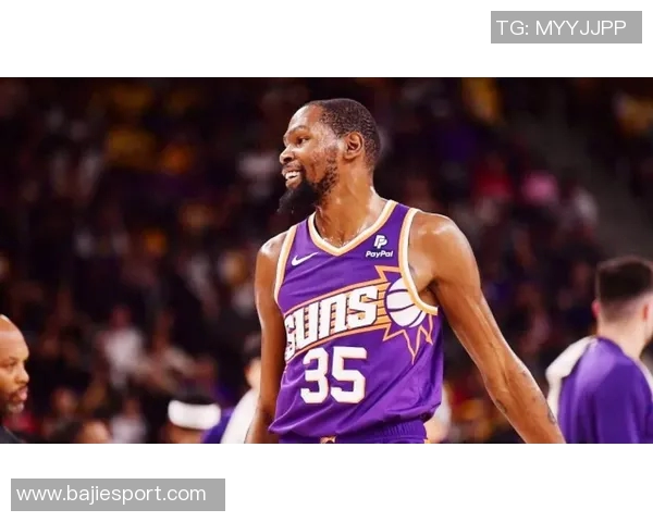 布克期待与杜兰特对决却因家庭原因放弃希望他家人平安健康