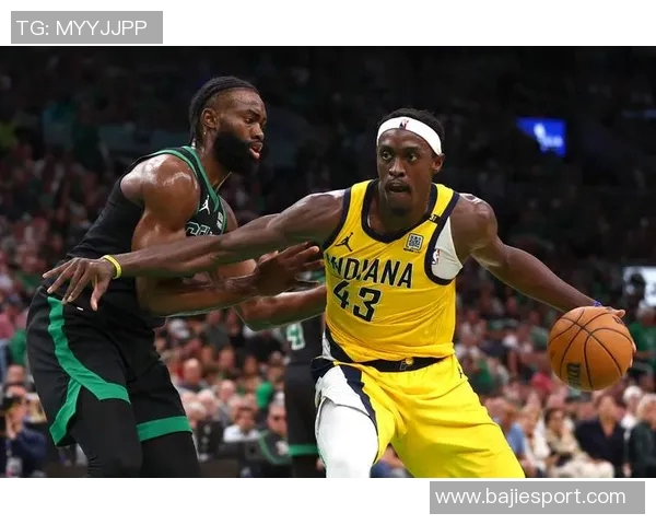 弗莱认为米切尔得分能力超韦德但韦德在综合表现上更胜一筹